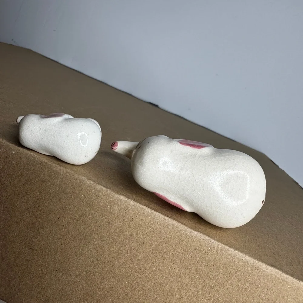 Vintage Ceramic Elephant Figurine‎ Set Mother Baby Pink Ears Crackle Glaze